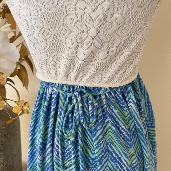 Y2k Blue & White asymmetrical Crochet Lace Dress - Picture 5 of 9